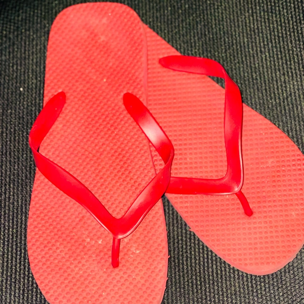 Size 12 flip flops